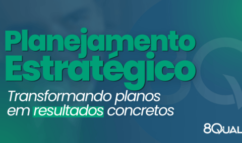 Banner azul com a seguinte frase escrita em verde claro: "Planejamento estratégico: transformando planos em resultados concretos"